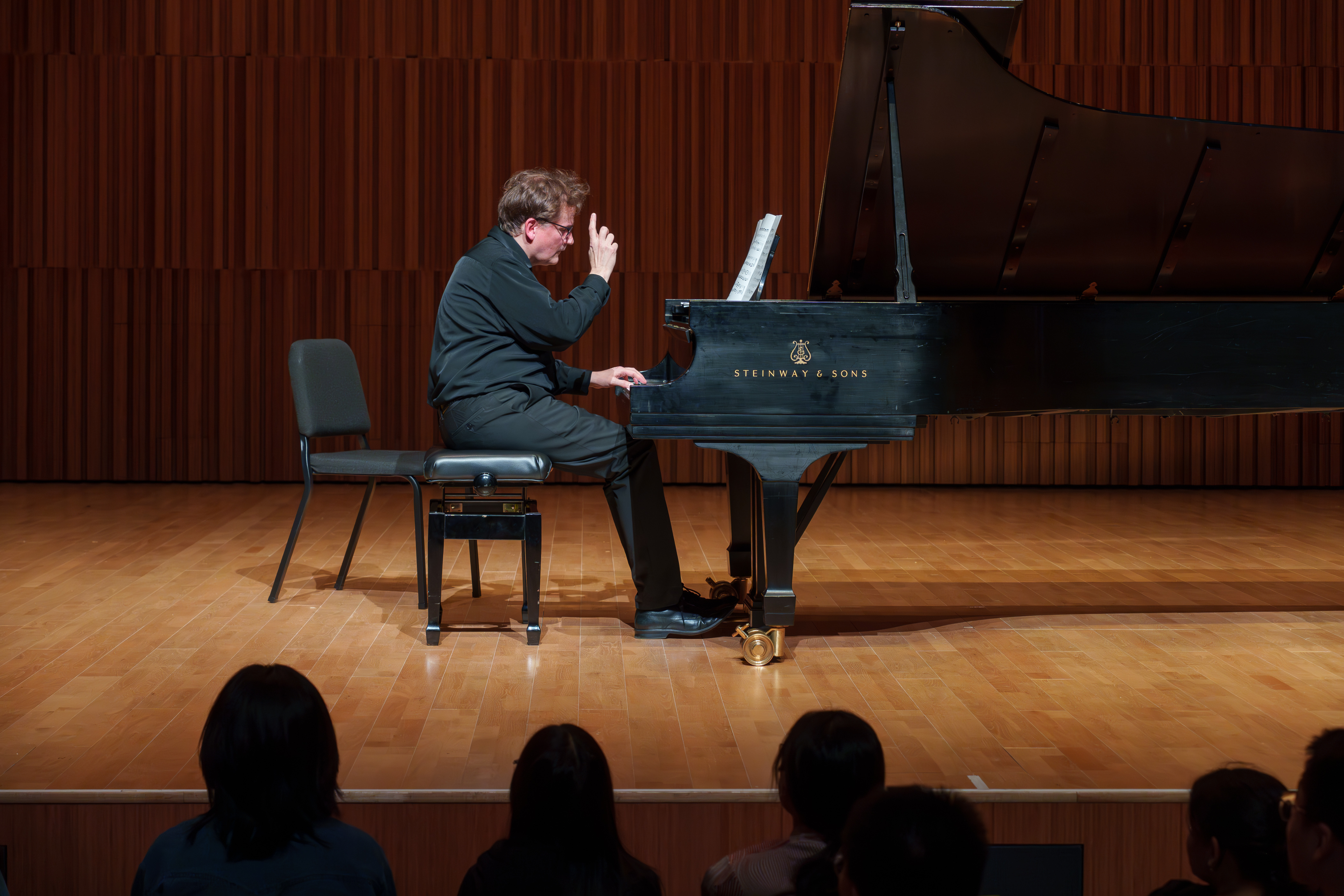 Pianist Olli Mustonen in Recital