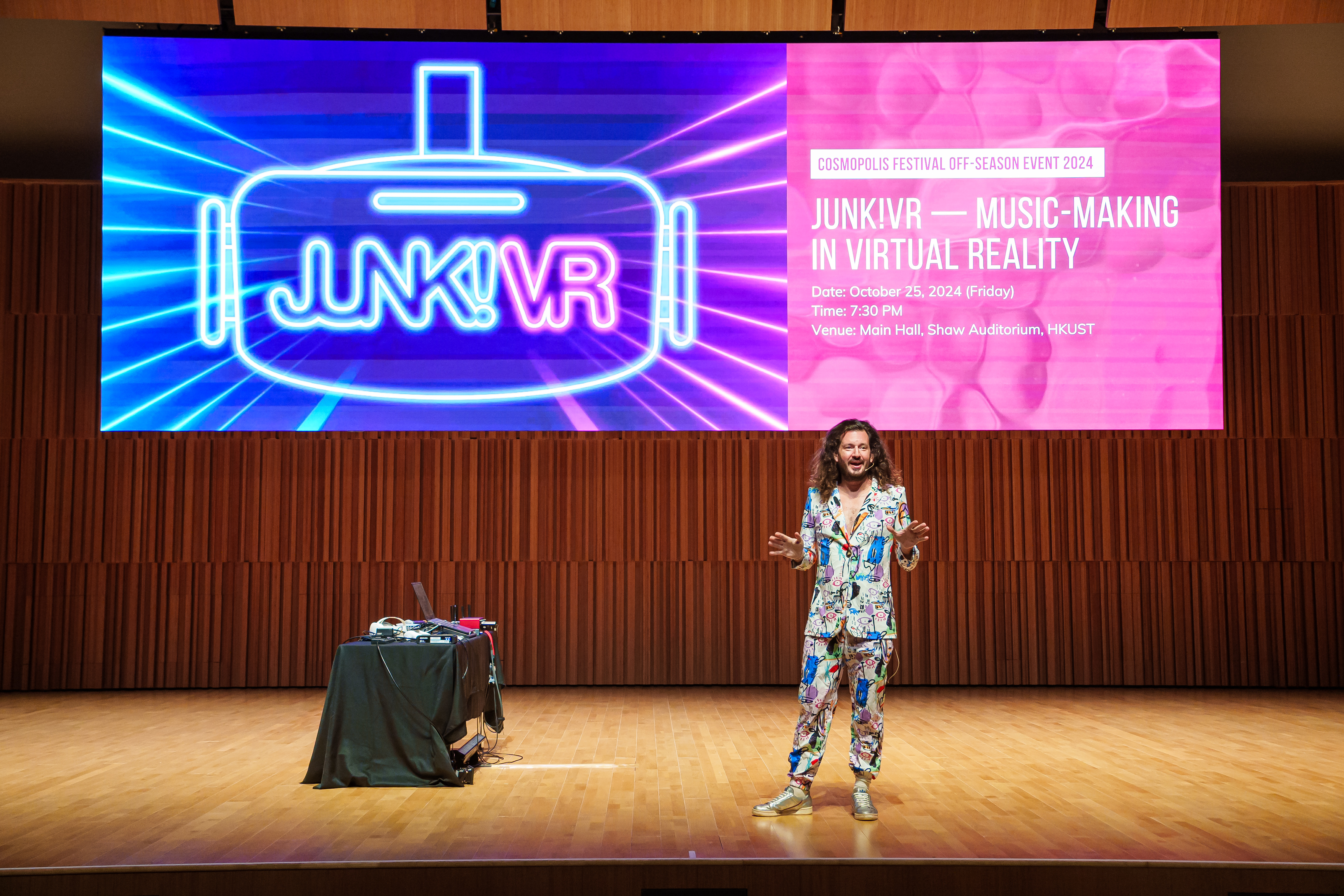 JUNK!VR — Music-Making in Virtual Reality